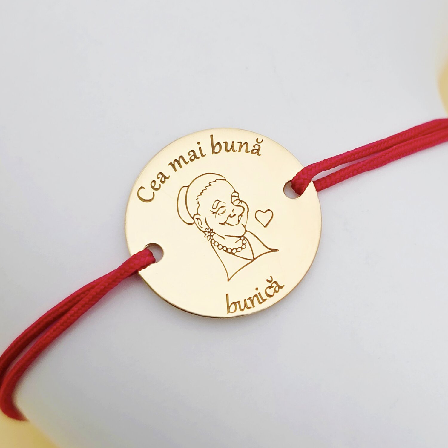 Bratara banut personalizata - Cea mai buna bunica - Argint 925 placat cu Aur alben 18K , snur reglabil
