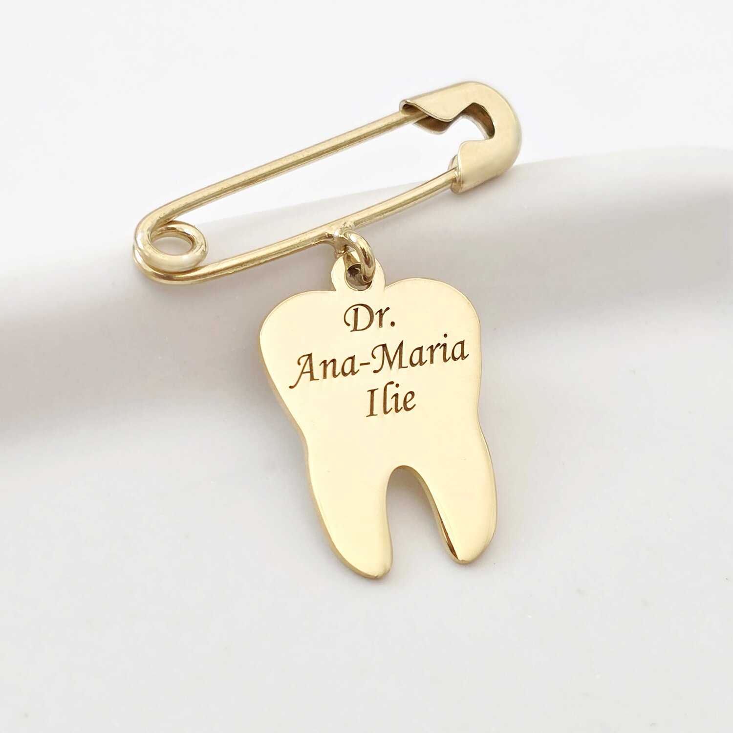 Brosa Ac de siguranta - Pandantiv Dinte – Argint 925 placat cu Aur Galben 18K