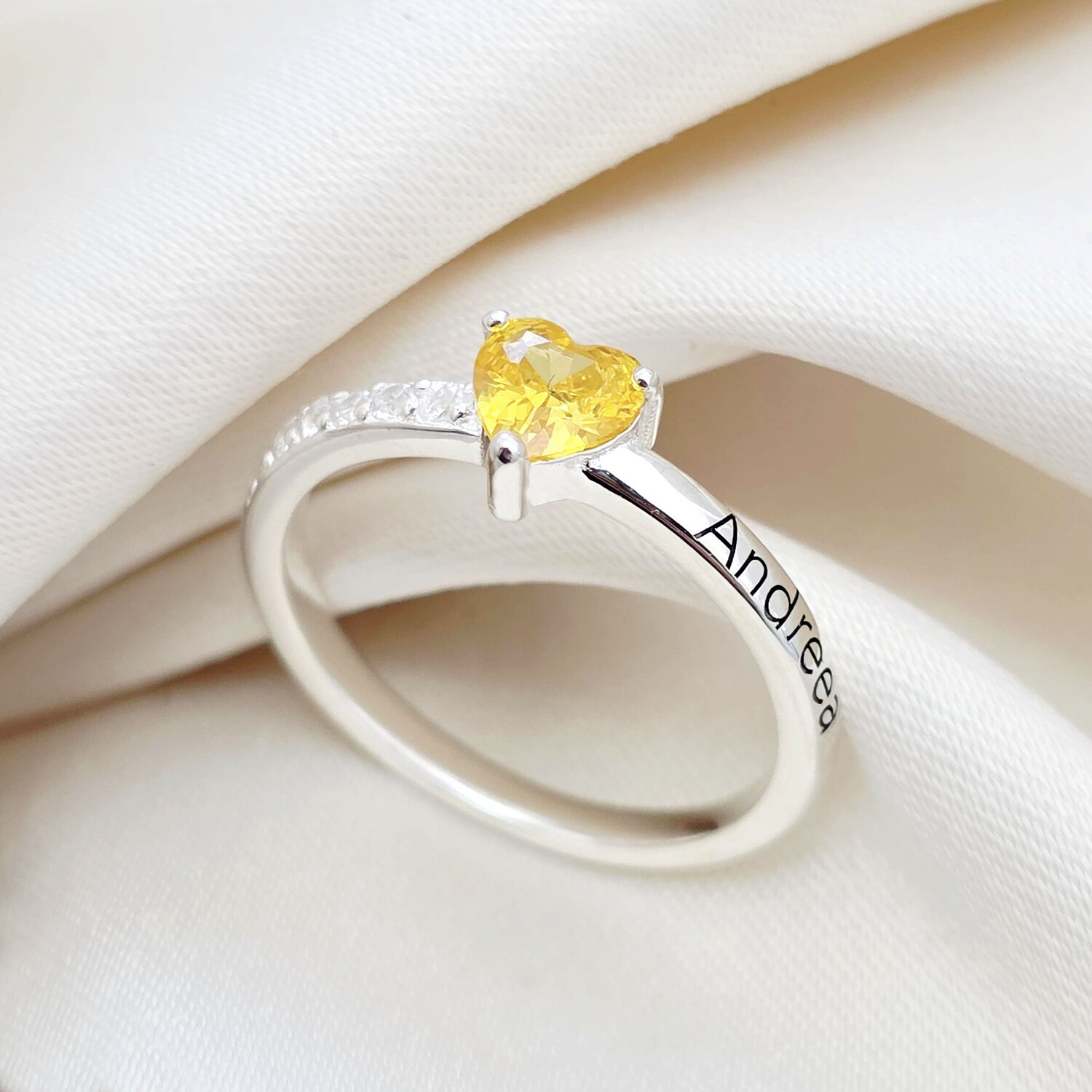 Inel Promisiune - Cristal Zirconia inimă și nume gravat - Argint 925